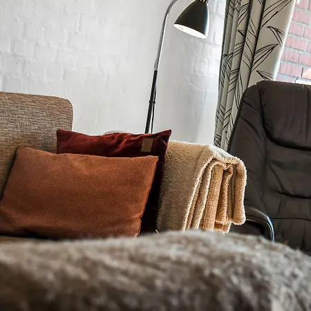 Hyggelig, Renoveret I Stueplan Med Internet Og Udsigt Til Limfjorden Sj573 Lemvig
