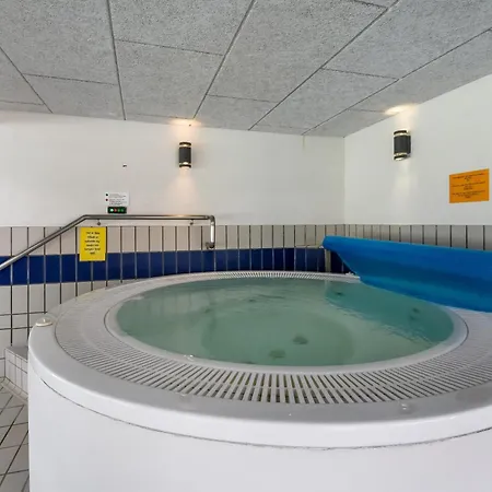 Hyggelig, Renoveret I Stueplan Med Internet Og Udsigt Til Limfjorden Sj573 *